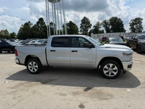 More photos of 2027 Ram 1500 Big Horn/Lone Star at Glenn Chrysler Dodge Jeep Ram, KY