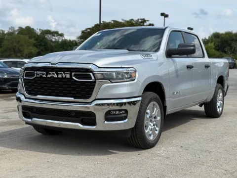 Photos of 2027 Ram 1500 Big Horn/Lone Star for sale in Crestwood, KY at Glenn Chrysler Dodge Jeep Ram