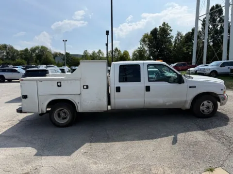 More photos of 1999 Ford F-350SD XL at Glenn Chrysler Dodge Jeep Ram, KY