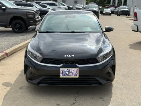 More photos of 2023 Kia Forte LXS at Glenn Chrysler Dodge Jeep Ram, KY
