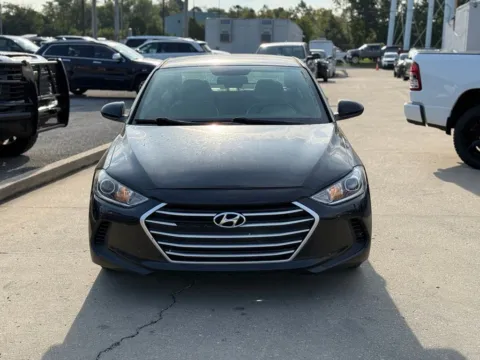 Another view of 2018 Hyundai Elantra SEL for sale in Crestwood, KY at Glenn Chrysler Dodge Jeep Ram