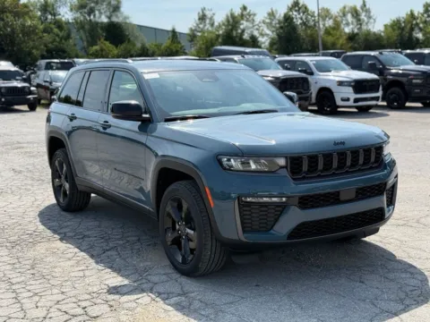 More photos of 2027 Jeep Grand Cherokee Limited at Glenn Chrysler Dodge Jeep Ram, KY