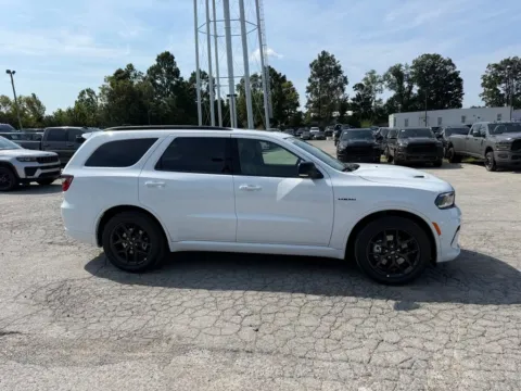 More photos of 2027 Dodge Durango GT at Glenn Chrysler Dodge Jeep Ram, KY