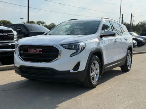 Photos of 2019 GMC Terrain SLE for sale in Crestwood, KY at Glenn Chrysler Dodge Jeep Ram