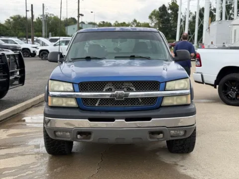Another view of 2004 Chevrolet Silverado 1500 Z71 for sale in Crestwood, KY at Glenn Chrysler Dodge Jeep Ram