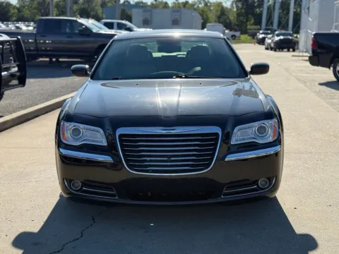 Another view of 2014 Chrysler 300 for sale in Crestwood, KY at Glenn Chrysler Dodge Jeep Ram