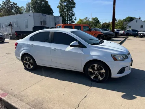 More photos of 2017 Chevrolet Sonic Premier at Glenn Chrysler Dodge Jeep Ram, KY