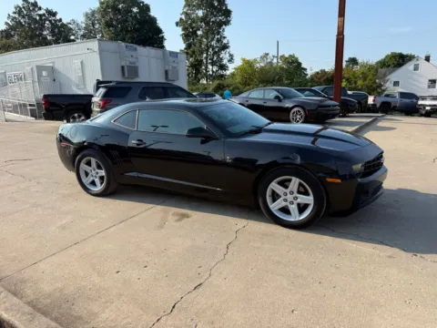 More photos of 2010 Chevrolet Camaro 1LT at Glenn Chrysler Dodge Jeep Ram, KY