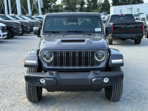 Another view of 2026 Jeep Gladiator Sport S for sale in Crestwood, KY at Glenn Chrysler Dodge Jeep Ram