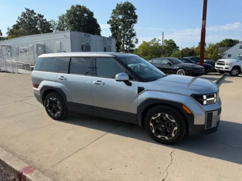 More photos of 2024 Hyundai Santa Fe SE at Glenn Chrysler Dodge Jeep Ram, KY