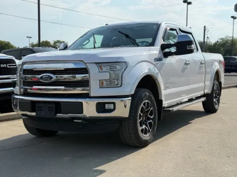 Photos of 2016 Ford F-150 Lariat for sale in Crestwood, KY at Glenn Chrysler Dodge Jeep Ram