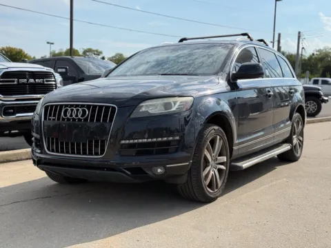 Photos of 2011 Audi Q7 3.0T Premium for sale in Crestwood, KY at Glenn Chrysler Dodge Jeep Ram