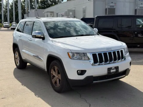 More photos of 2013 Jeep Grand Cherokee Limited at Glenn Chrysler Dodge Jeep Ram, KY