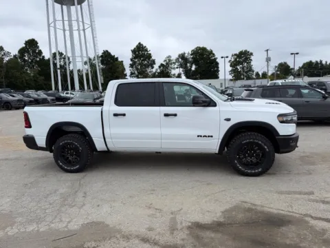 More photos of 2027 Ram 1500 Rebel at Glenn Chrysler Dodge Jeep Ram, KY
