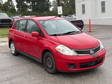 More photos of 2011 Nissan Versa 1.8 S at Glenn Chrysler Dodge Jeep Ram, KY