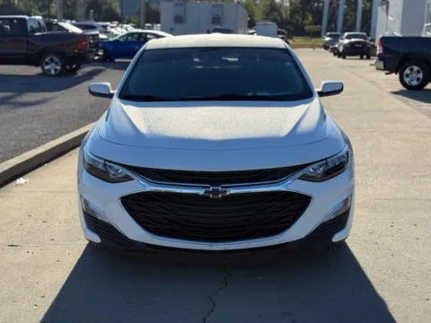 Another view of 2025 Chevrolet Malibu RS for sale in Crestwood, KY at Glenn Chrysler Dodge Jeep Ram