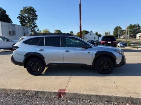 More photos of 2022 Subaru Outback Wilderness at Glenn Chrysler Dodge Jeep Ram, KY