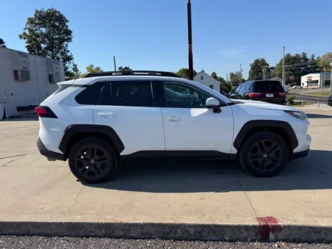 More photos of 2024 Toyota RAV4 Adventure at Glenn Chrysler Dodge Jeep Ram, KY