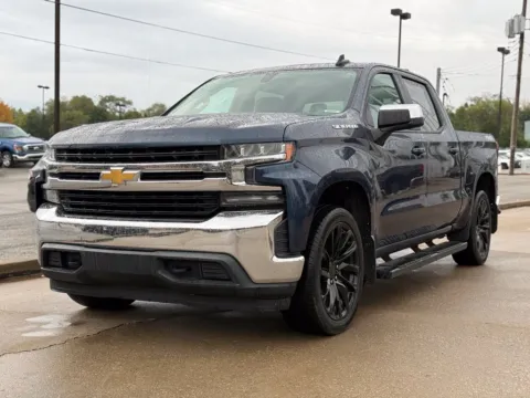 Photos of 2020 Chevrolet Silverado 1500 LT for sale in Crestwood, KY at Glenn Chrysler Dodge Jeep Ram