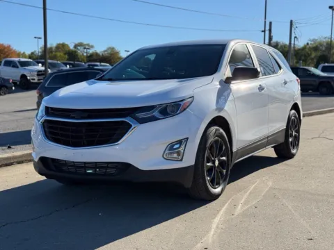 Photos of 2020 Chevrolet Equinox LS for sale in Crestwood, KY at Glenn Chrysler Dodge Jeep Ram