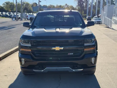 Another view of 2018 Chevrolet Silverado 1500 LT for sale in Crestwood, KY at Glenn Chrysler Dodge Jeep Ram