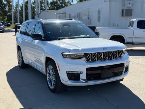 More photos of 2023 Jeep Grand Cherokee L Summit at Glenn Chrysler Dodge Jeep Ram, KY