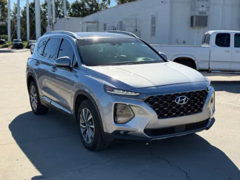 More photos of 2020 Hyundai Santa Fe Limited at Glenn Chrysler Dodge Jeep Ram, KY