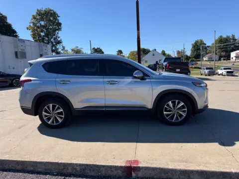 More photos of 2020 Hyundai Santa Fe Limited at Glenn Chrysler Dodge Jeep Ram, KY
