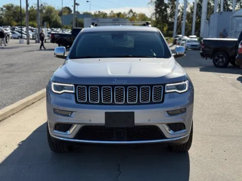 Another view of 2020 Jeep Grand Cherokee Summit for sale in Crestwood, KY at Glenn Chrysler Dodge Jeep Ram