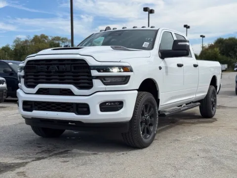 Photos of 2027 Ram 2500 Black Express for sale in Crestwood, KY at Glenn Chrysler Dodge Jeep Ram