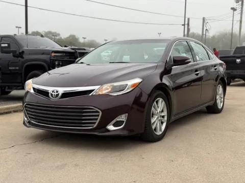 Photos of 2014 Toyota Avalon XLE Premium for sale in Crestwood, KY at Glenn Chrysler Dodge Jeep Ram