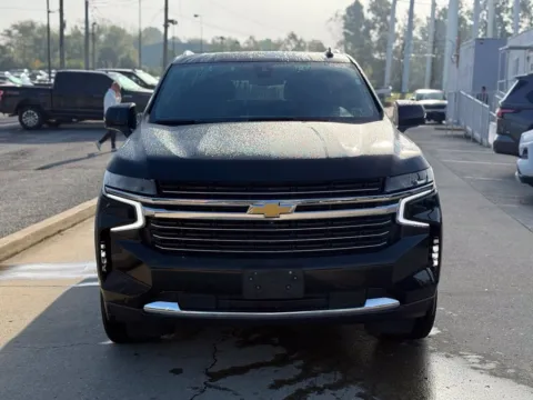 Another view of 2021 Chevrolet Tahoe LT for sale in Crestwood, KY at Glenn Chrysler Dodge Jeep Ram