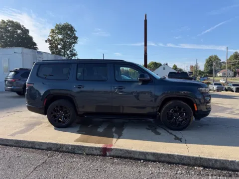 More photos of 2024 Jeep Wagoneer Series II at Glenn Chrysler Dodge Jeep Ram, KY