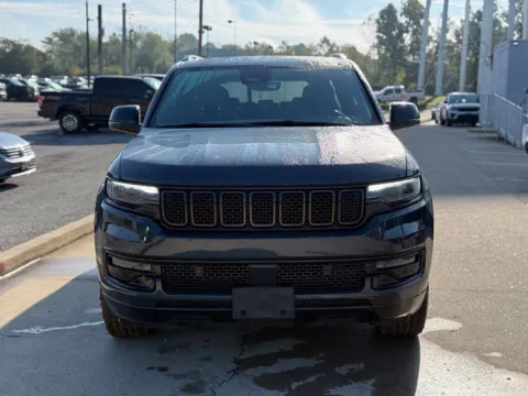Another view of 2024 Jeep Wagoneer Series II for sale in Crestwood, KY at Glenn Chrysler Dodge Jeep Ram