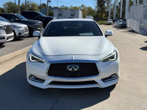 Another view of 2017 INFINITI Q60 Red Sport 400 for sale in Crestwood, KY at Glenn Chrysler Dodge Jeep Ram