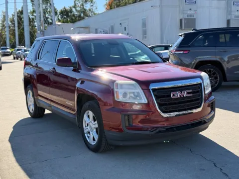 More photos of 2016 GMC Terrain SLE-1 at Glenn Chrysler Dodge Jeep Ram, KY