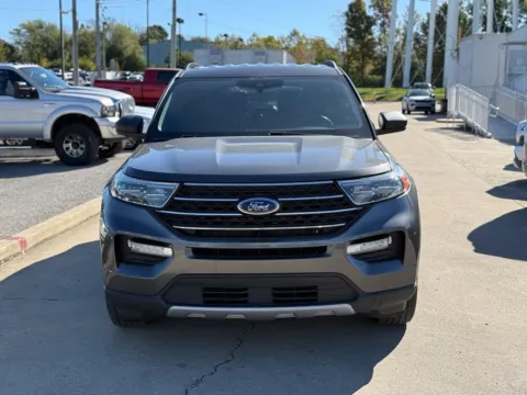 Another view of 2020 Ford Explorer XLT for sale in Crestwood, KY at Glenn Chrysler Dodge Jeep Ram