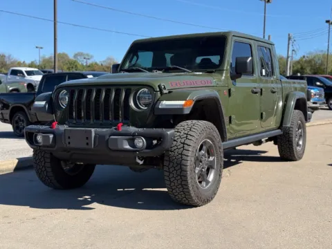 Photos of 2021 Jeep Gladiator Rubicon for sale in Crestwood, KY at Glenn Chrysler Dodge Jeep Ram
