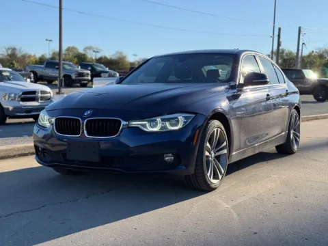Photos of 2018 BMW 3 Series 330i xDrive for sale in Crestwood, KY at Glenn Chrysler Dodge Jeep Ram