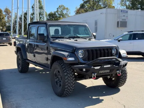 More photos of 2024 Jeep Gladiator Sport at Glenn Chrysler Dodge Jeep Ram, KY