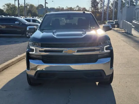 Another view of 2021 Chevrolet Silverado 1500 LT for sale in Crestwood, KY at Glenn Chrysler Dodge Jeep Ram