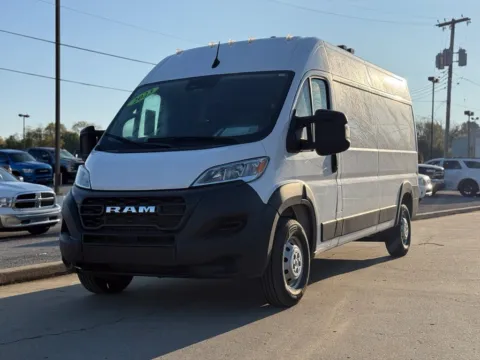 Photos of 2023 Ram ProMaster 2500 High Roof for sale in Crestwood, KY at Glenn Chrysler Dodge Jeep Ram