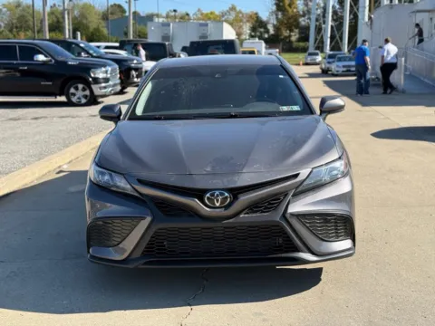 Another view of 2021 Toyota Camry SE for sale in Crestwood, KY at Glenn Chrysler Dodge Jeep Ram