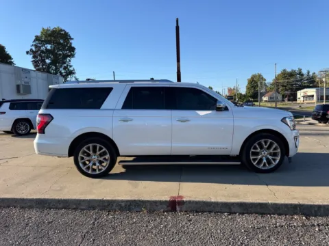 More photos of 2019 Ford Expedition Max Platinum at Glenn Chrysler Dodge Jeep Ram, KY