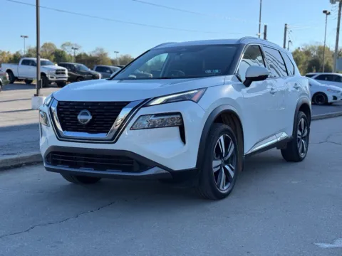 Photos of 2023 Nissan Rogue SL for sale in Crestwood, KY at Glenn Chrysler Dodge Jeep Ram
