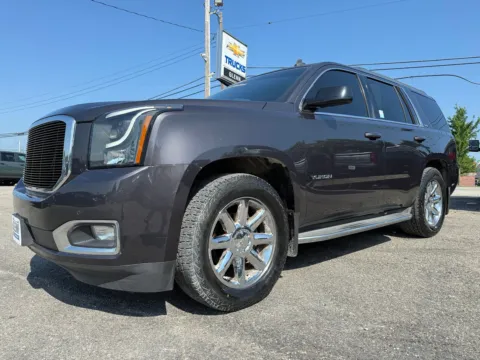 Photos of 2015 GMC Yukon SLT for sale in Eminence, KY at Glenn Chevrolet