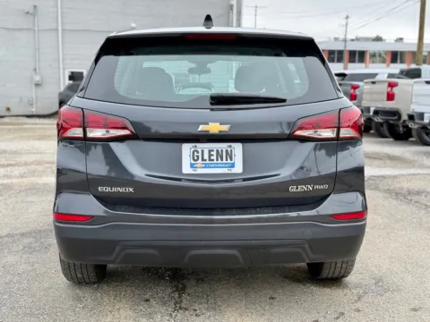 More photos of 2022 Chevrolet Equinox LS at Glenn Chevrolet, KY