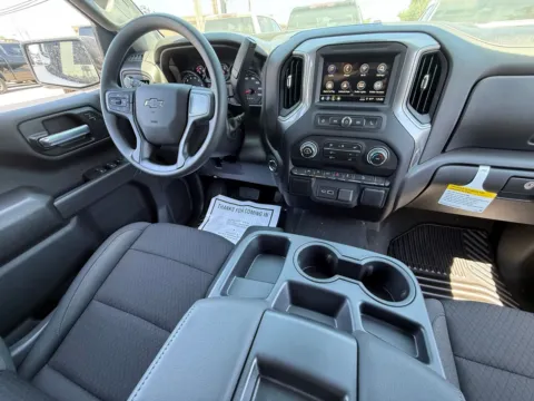 Another view of 2026 Chevrolet Silverado 1500 Custom Trail Boss for sale in Eminence, KY at Glenn Chevrolet