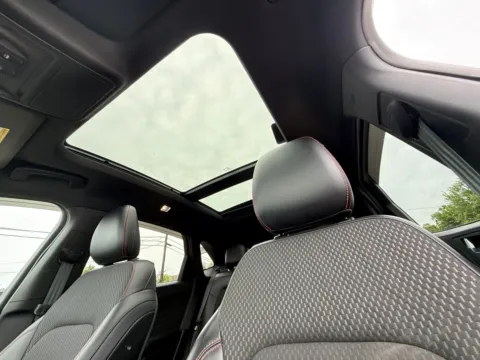 More photos of 2024 Ford Escape ST-Line at Glenn Chevrolet, KY