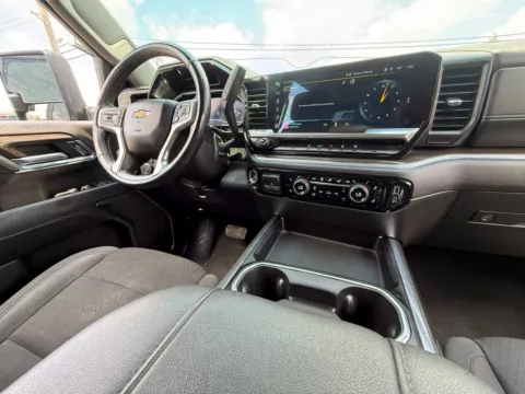 Another view of 2024 Chevrolet Silverado 2500HD LT for sale in Eminence, KY at Glenn Chevrolet